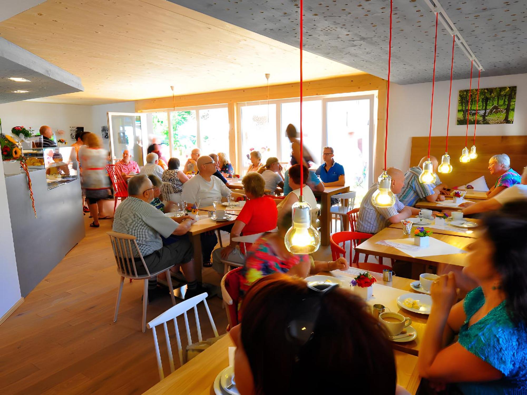 דירות Brackenheim Winzercafe Neipperg מראה חיצוני תמונה